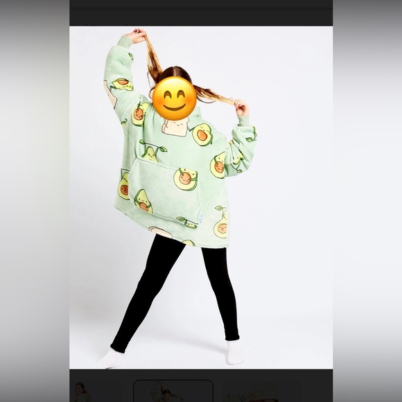 Oodie Hoodie Pullover w/Sherpa Interior. Avocado & Toast Design. Kids 4-13 - Picture 1 of 15